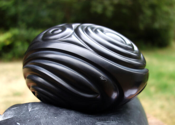 Singularity - Belgian black marble - 2025